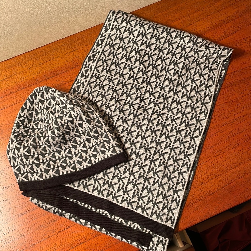 Michael Kors hat and scarf set